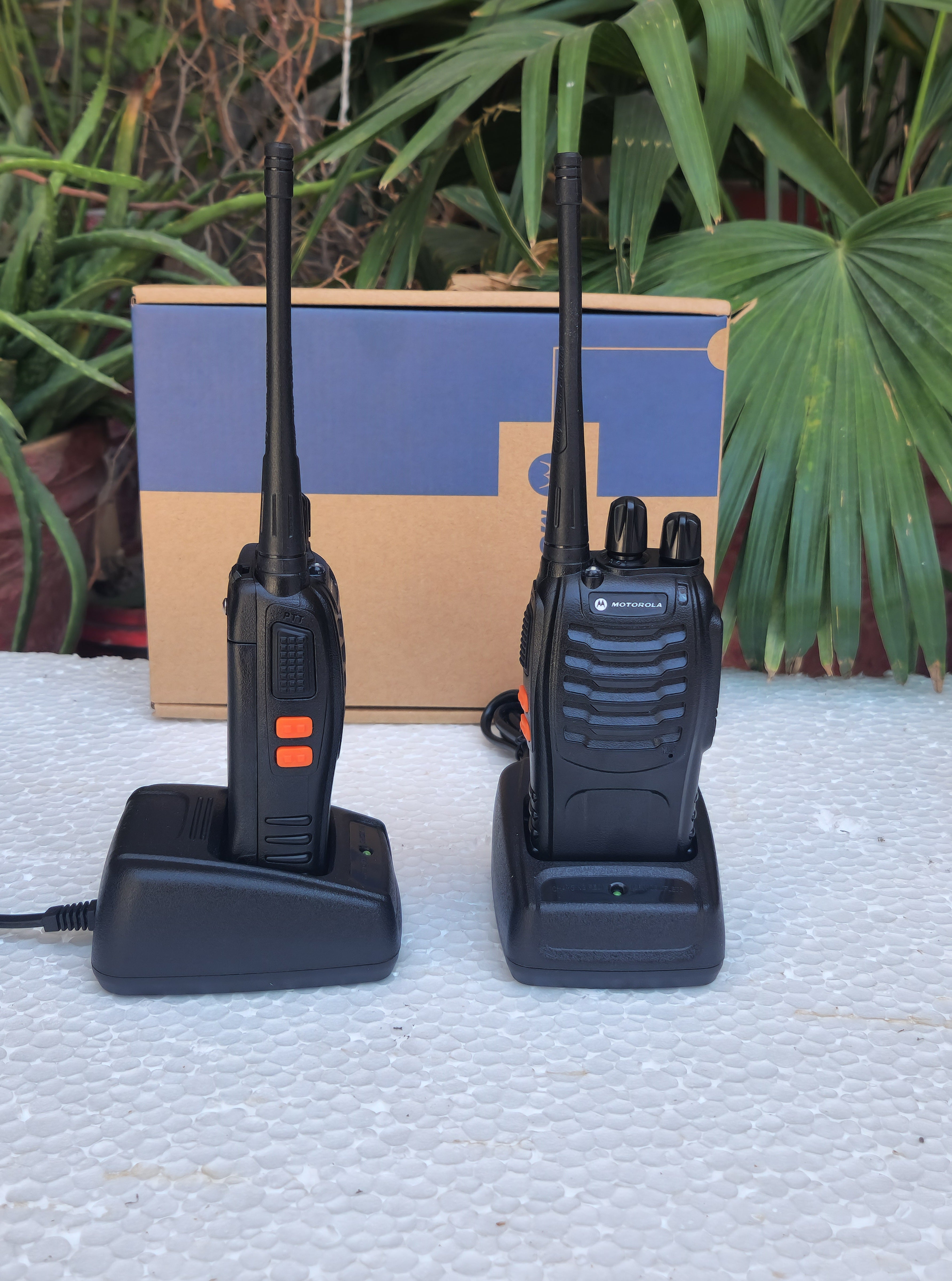 Motorola MT-918 Walkie Talkie Wireless | Motorola Two Way Radio (Pair) Walkie Talkie